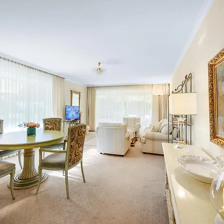 شقة Alpine Garden *