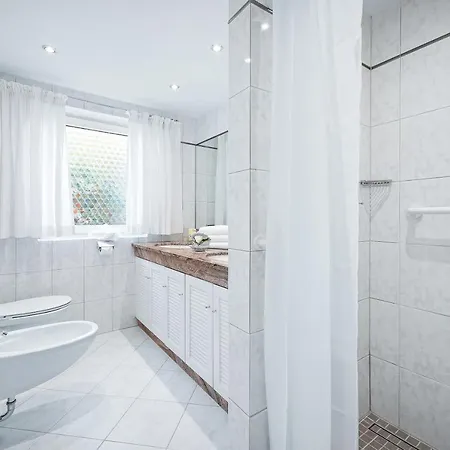 Alpine Garden جارمش بارتنكيرشن