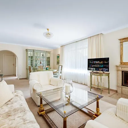 شقة Alpine Garden