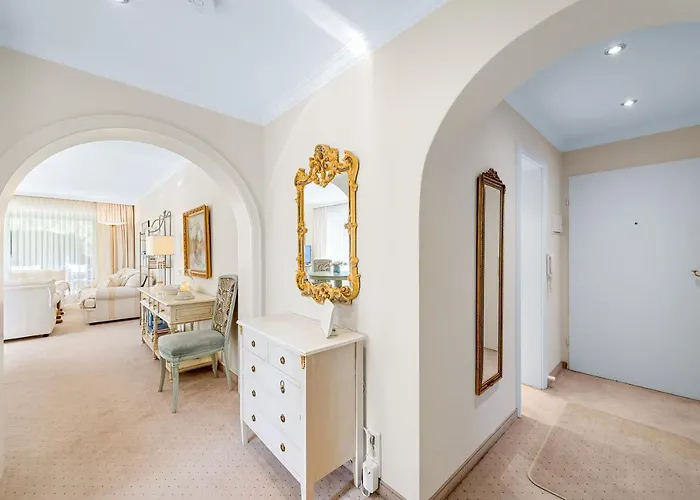 Alpine Garden جارمش بارتنكيرشن